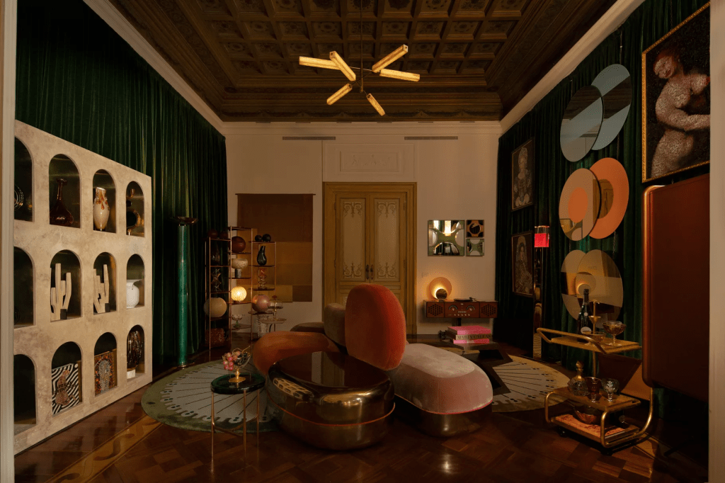 nature inspired interior design colors alt="Home Decor & Design Ideas Fall/Winter 2025 living room"